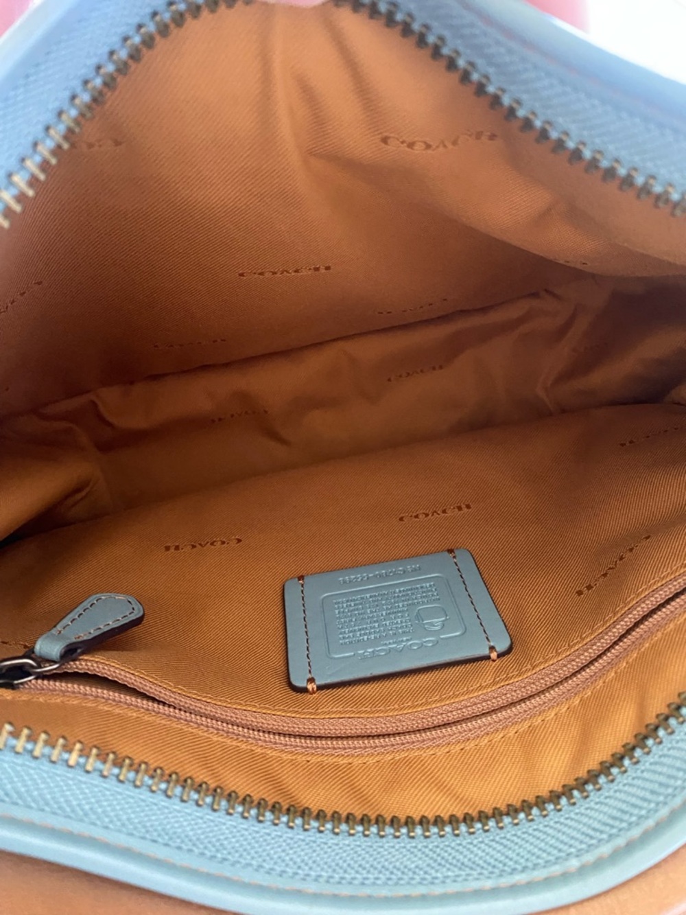 Vintage Coach Women’s Blue Gray Soft Leather Crossbody Saddle Bag - Picture 4 of 9